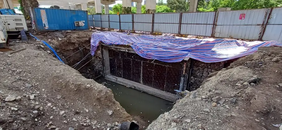 Protected excavation and formwork