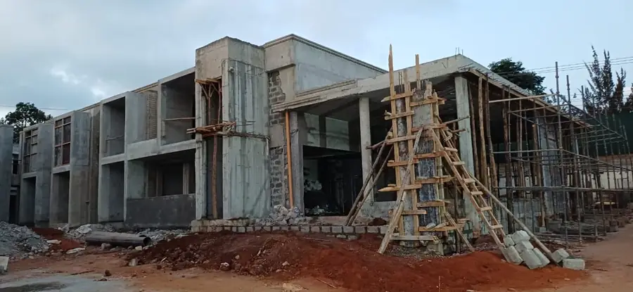 Frame inspection at first-floor level